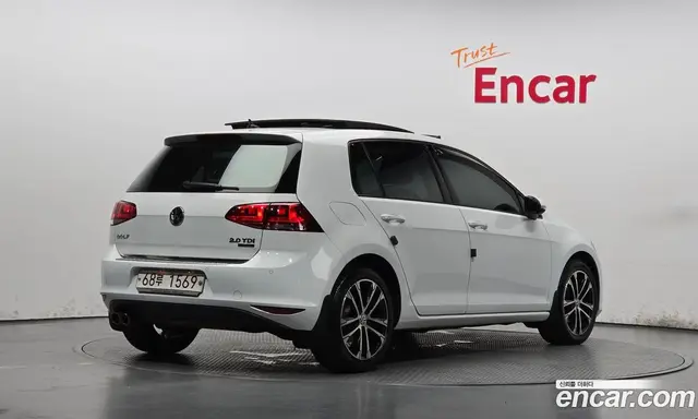 Volkswagen Golf 2014 2.0 автомат (гидро), миниатюра 2