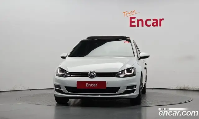 Volkswagen Golf 2014 2.0 автомат (гидро), миниатюра 3