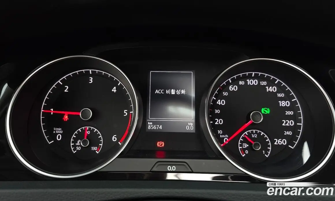 Volkswagen Golf 2014 2.0 автомат (гидро), фото 8