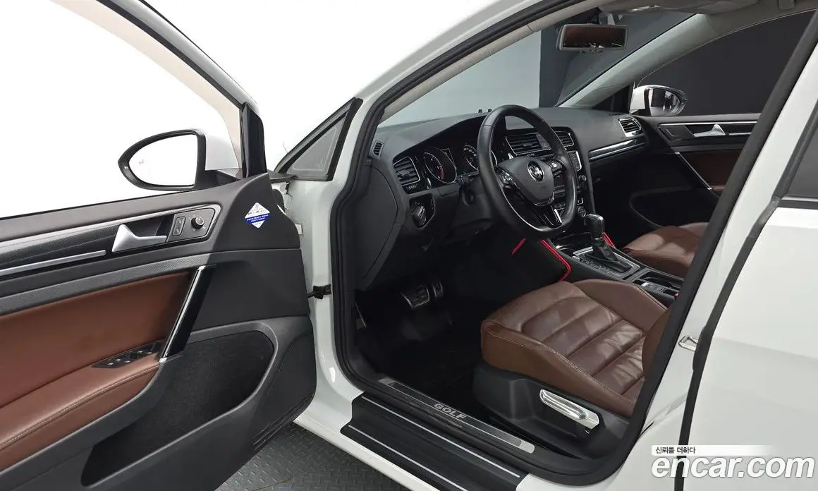 Volkswagen Golf 2014 2.0 автомат (гидро), фото 10