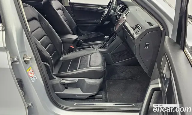 Volkswagen Tiguan 2018 2.0 автомат (гидро), миниатюра 12