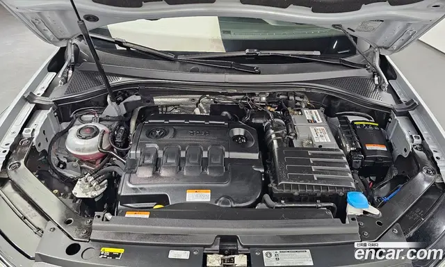 Volkswagen Tiguan 2018 2.0 автомат (гидро), миниатюра 6