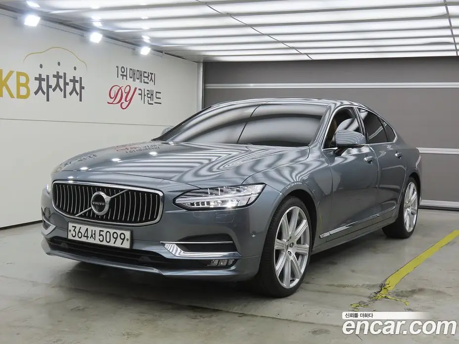 Volvo S90 2019 2.0 автомат (гидро), фото 1 Volvo S90 2019 2.0 автомат (гидро), фото 1
