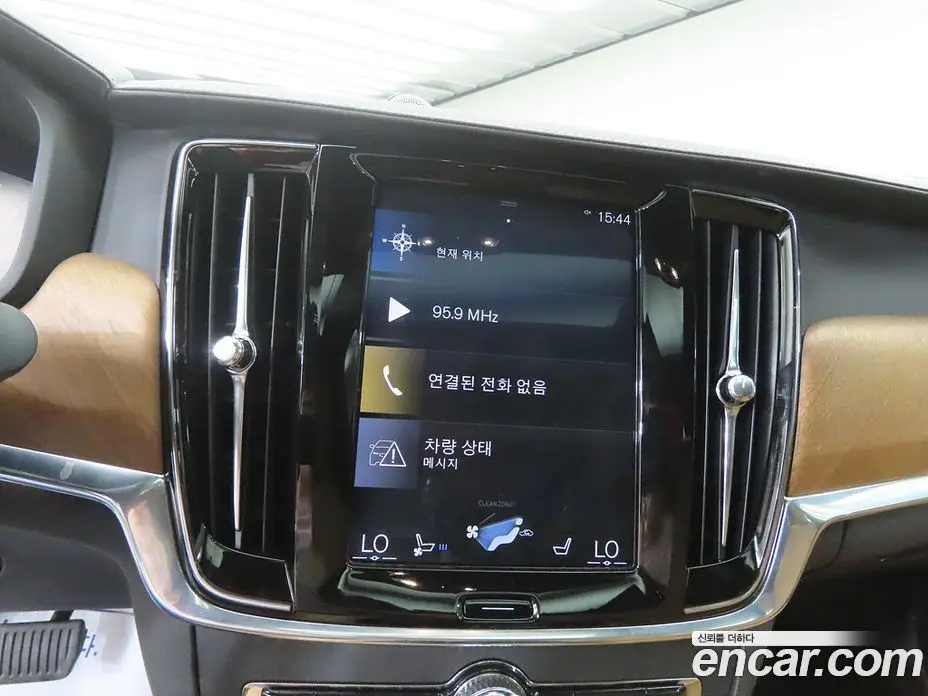 Volvo S90 2019 2.0 автомат (гидро), фото 13 Volvo S90 2019 2.0 автомат (гидро), фото 13
