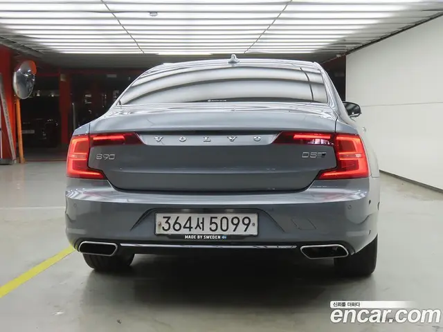 Volvo S90 2019 2.0 автомат (гидро), миниатюра 3 Volvo S90 2019 2.0 автомат (гидро), миниатюра 3