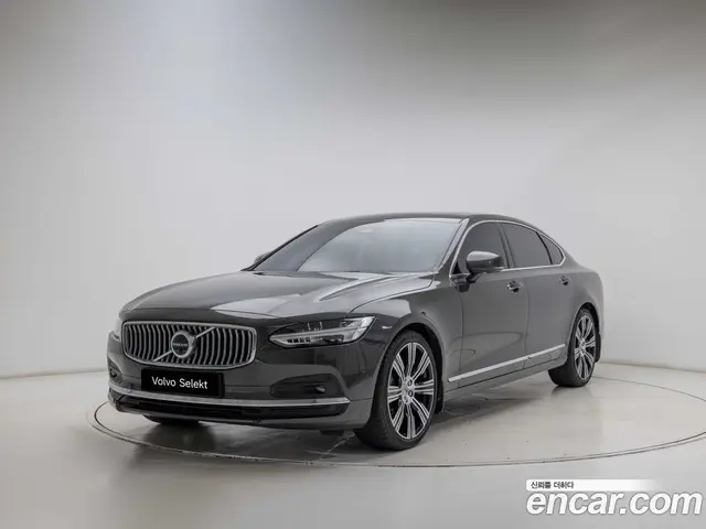 Volvo S90, 2023, 13 345 км