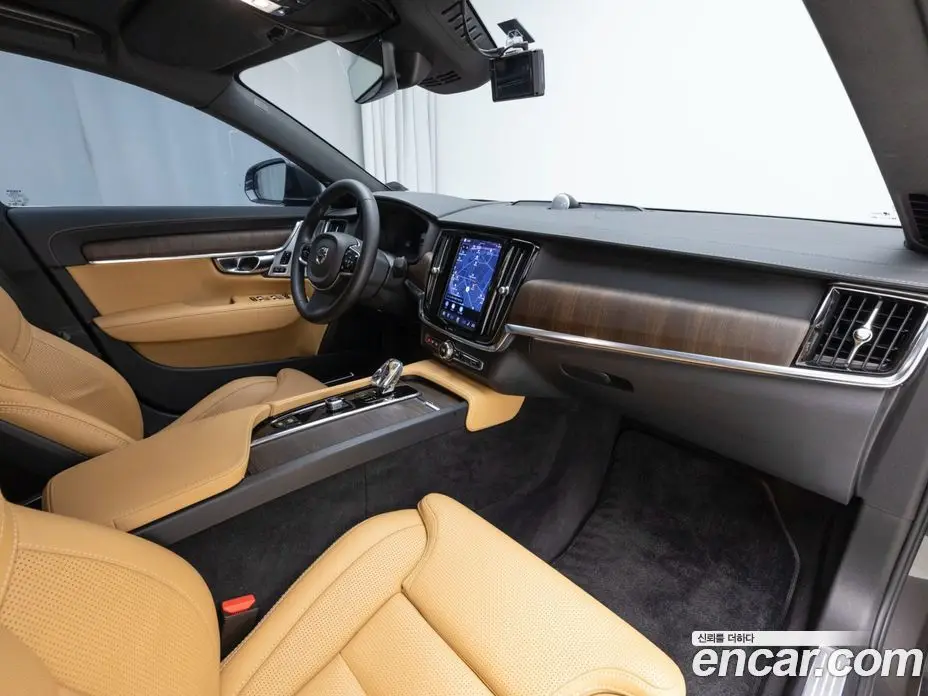 Volvo S90 2023 2.0 автомат (гидро), фото 11 Volvo S90 2023 2.0 автомат (гидро), фото 11