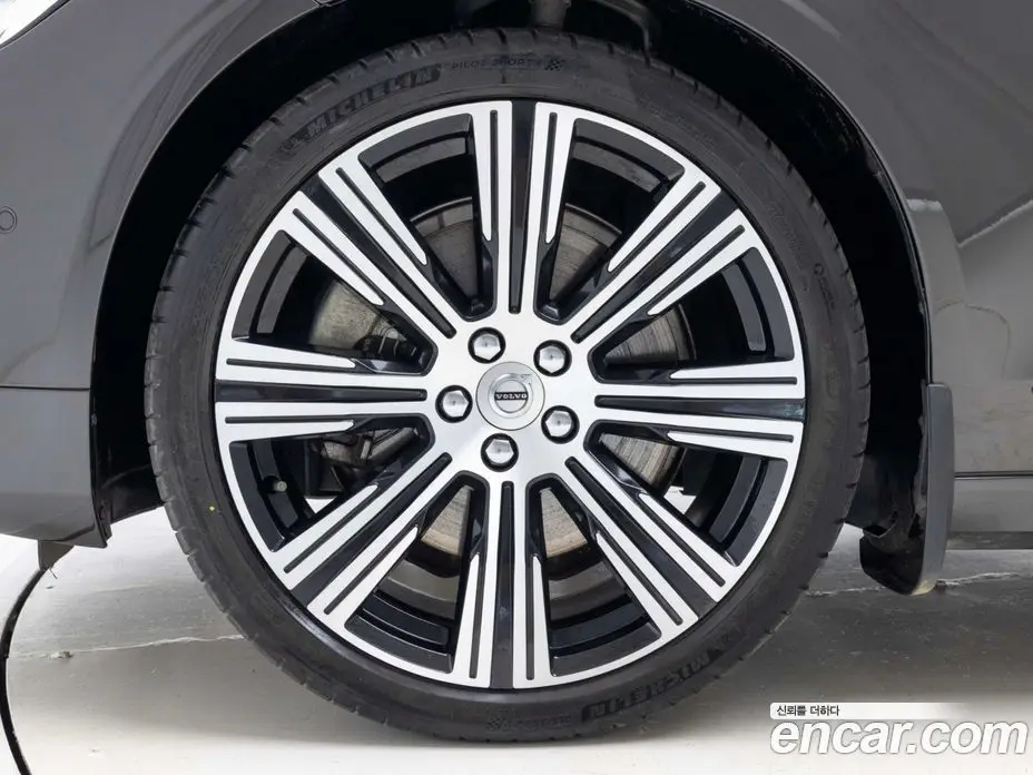 Volvo S90 2023 2.0 автомат (гидро), фото 6 Volvo S90 2023 2.0 автомат (гидро), фото 6