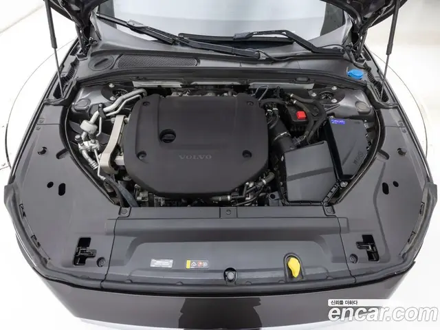 Volvo S90 2023 2.0 автомат (гидро), миниатюра 7 Volvo S90 2023 2.0 автомат (гидро), миниатюра 7