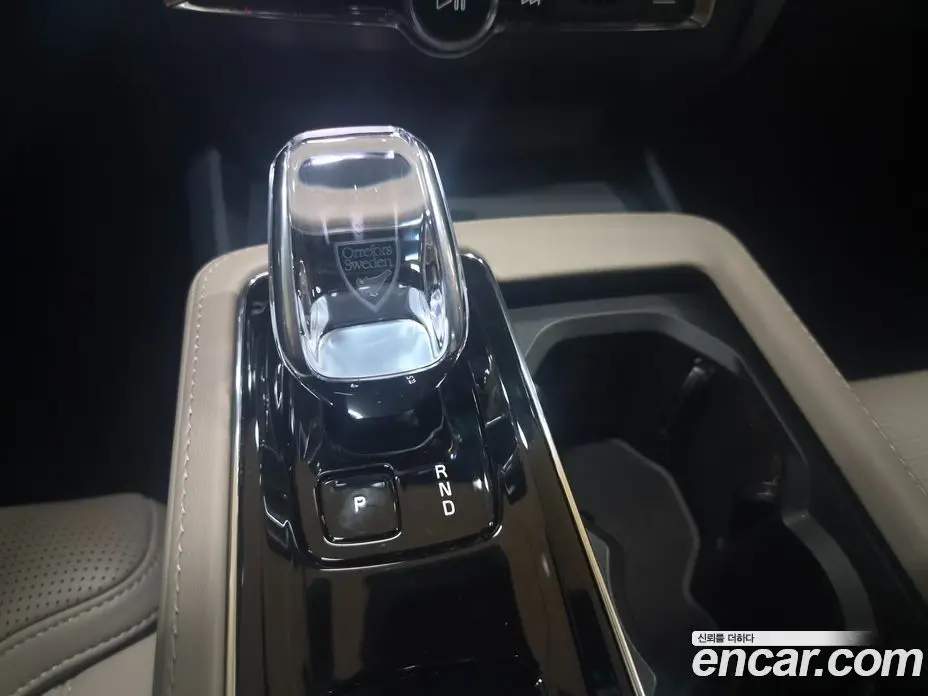Volvo S90 2025 2.0 автомат (гидро), фото 15