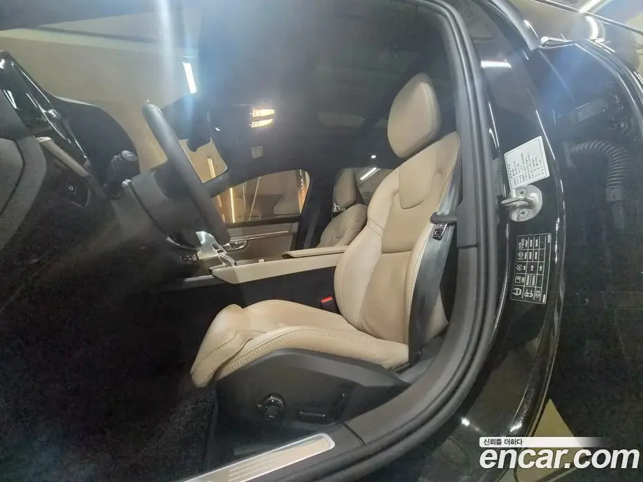 Volvo S90 2025 2.0 автомат (гидро), фото 20