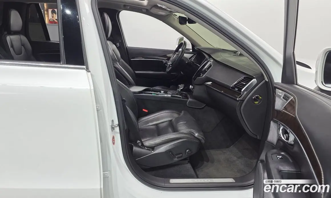 Volvo XC90 2016 2.0 автомат (гидро), фото 11 Volvo XC90 2016 2.0 автомат (гидро), фото 11