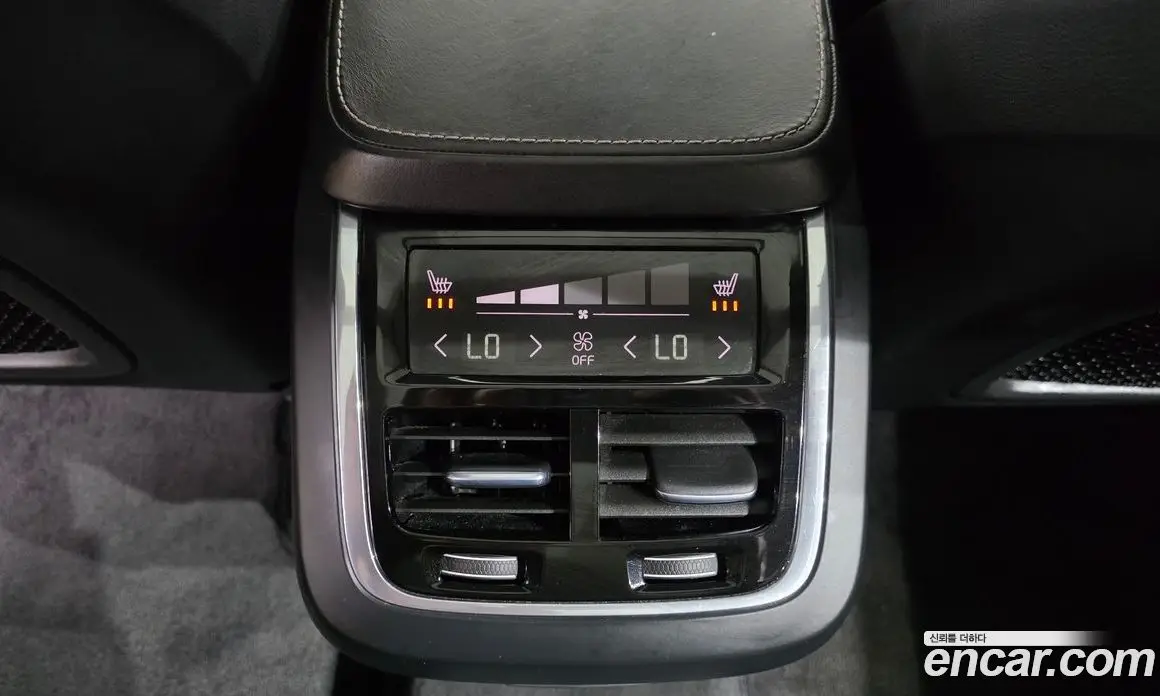 Volvo XC90 2016 2.0 автомат (гидро), фото 18 Volvo XC90 2016 2.0 автомат (гидро), фото 18