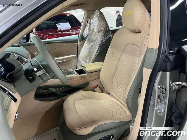 Aston Martin DBX 2022 4.0 автомат (гидро), миниатюра 7 Aston Martin DBX 2022 4.0 автомат (гидро), миниатюра 7