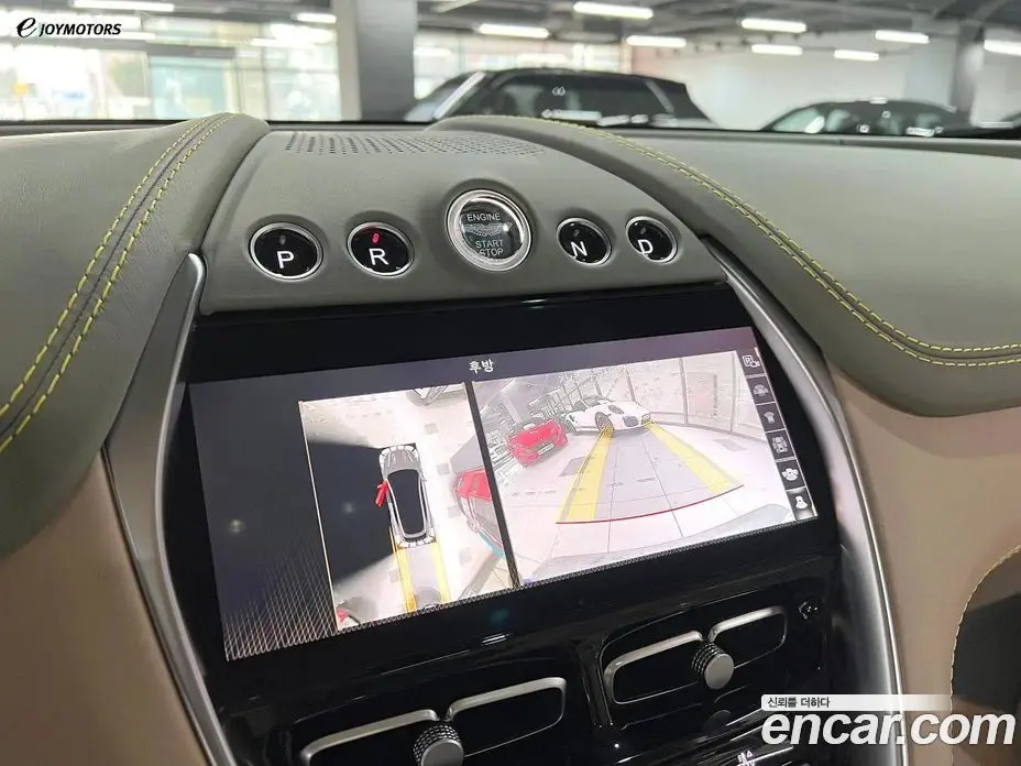 Aston Martin DBX 2022 4.0 автомат (гидро), фото 8 Aston Martin DBX 2022 4.0 автомат (гидро), фото 8