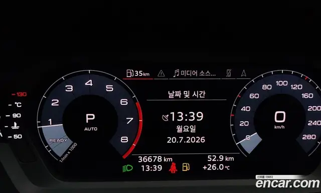 Audi A3 2023 2.0 автомат (гидро), миниатюра 8