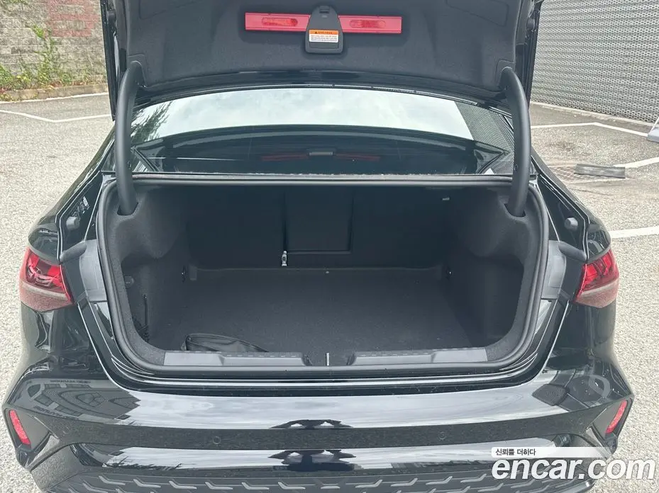 Audi A3 2026 2.0 автомат (гидро), фото 11