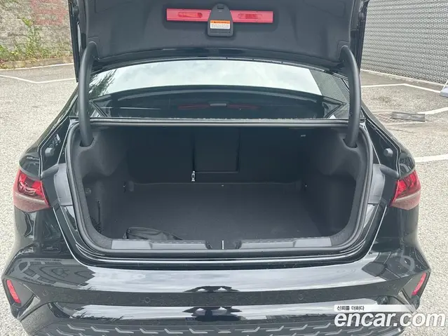 Audi A3 2026 2.0 автомат (гидро), миниатюра 11