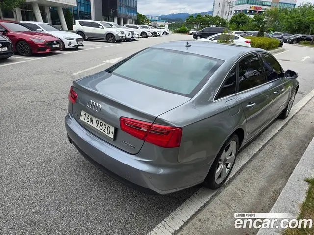 Audi A6 2014 2.0 автомат (гидро), миниатюра 6