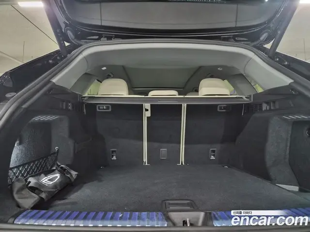 Audi Q5 2025 2.0 автомат (гидро), миниатюра 11