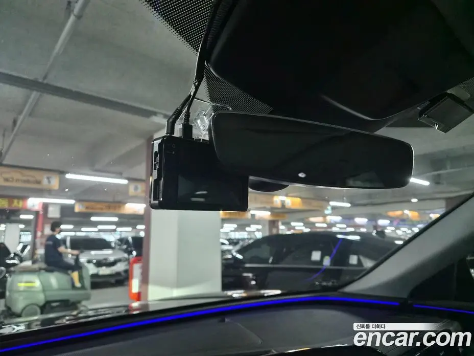 Audi Q5 2025 2.0 автомат (гидро), фото 13
