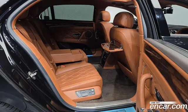 Bentley Flying Spur 2016 6.0 автомат (гидро), миниатюра 12