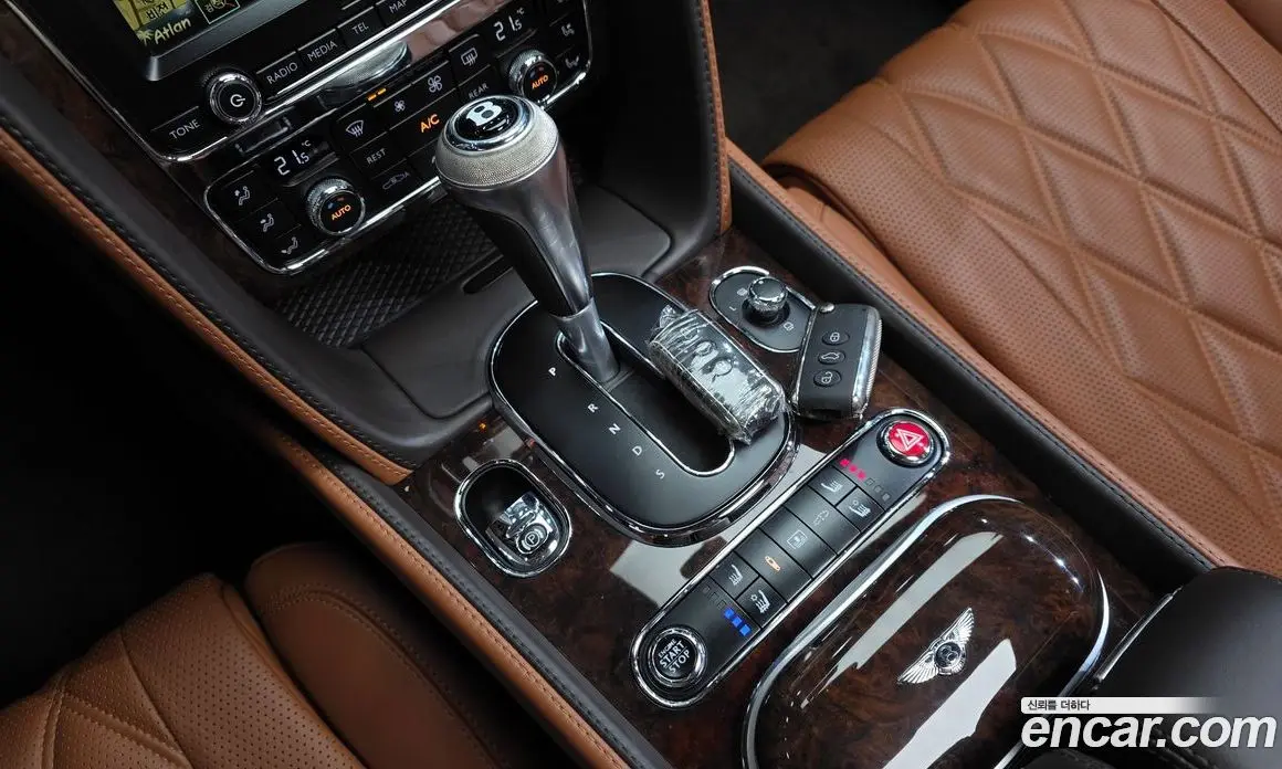 Bentley Flying Spur 2016 6.0 автомат (гидро), фото 9