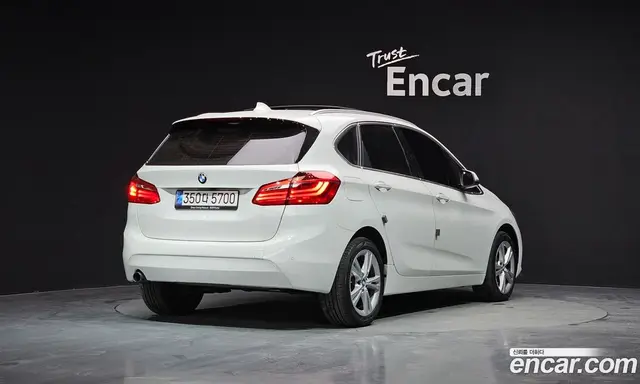 BMW 2 серия 2018 2.0 автомат (гидро), миниатюра 2