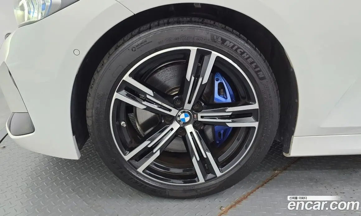 BMW 3 серия 2024 2.0 автомат (гидро), фото 5