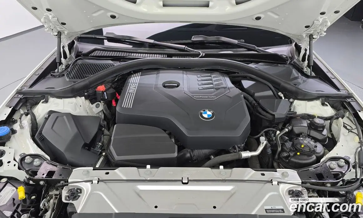 BMW 3 серия 2024 2.0 автомат (гидро), фото 6