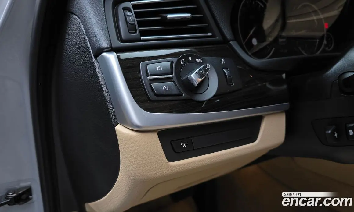 BMW 5 серия 2015 2.0 автомат (гидро), фото 16 BMW 5 серия 2015 2.0 автомат (гидро), фото 16