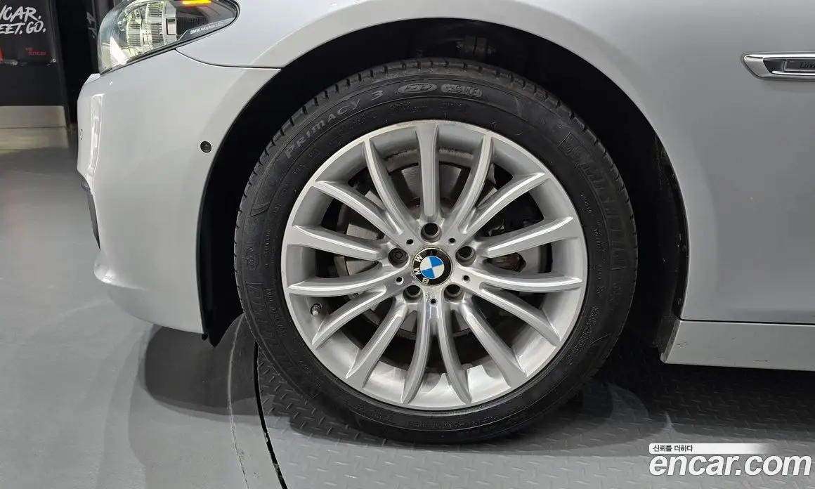 BMW 5 серия 2015 2.0 автомат (гидро), фото 5 BMW 5 серия 2015 2.0 автомат (гидро), фото 5