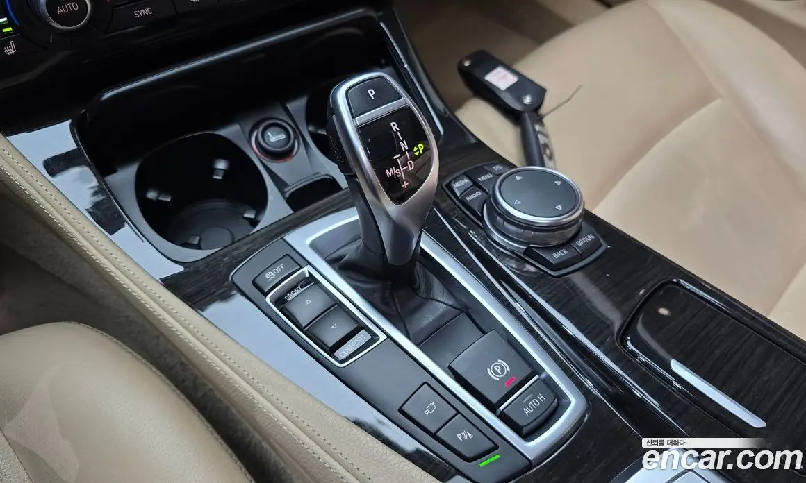 BMW 5 серия 2015 2.0 автомат (гидро), фото 9 BMW 5 серия 2015 2.0 автомат (гидро), фото 9