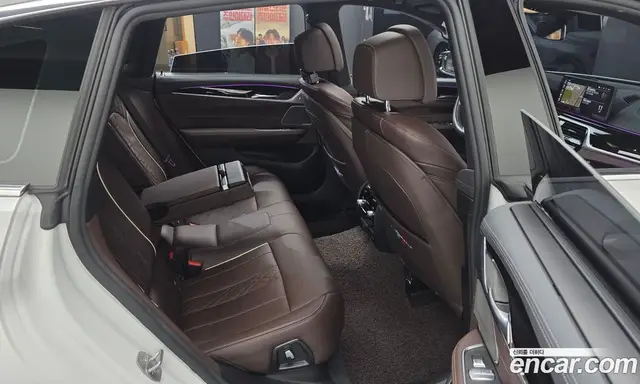 BMW 6 серия 2023 3.0 автомат (гидро), миниатюра 11
