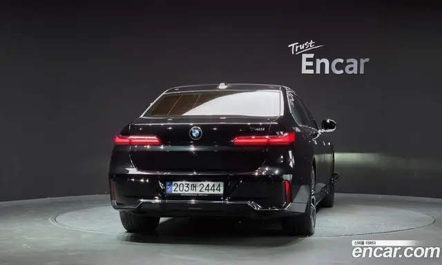 BMW 7 серия 2023 3.0 автомат (гидро), миниатюра 4 BMW 7 серия 2023 3.0 автомат (гидро), миниатюра 4