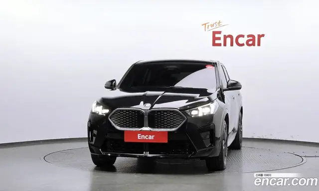 BMW iX2 2025 0.2 автомат (гидро), миниатюра 3