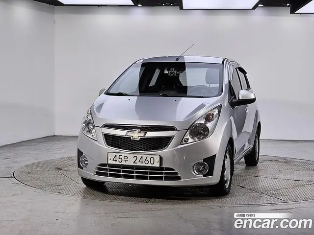 Chevrolet Spark 2012 1.0 автомат (гидро), миниатюра 2