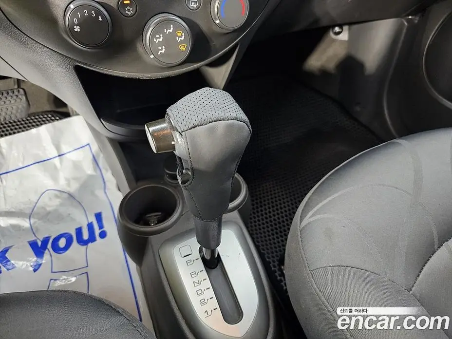Chevrolet Spark 2012 1.0 автомат (гидро), фото 16