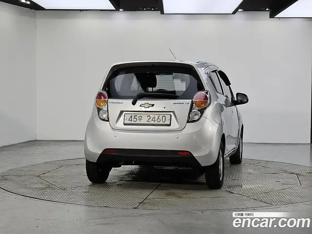 Chevrolet Spark 2012 1.0 автомат (гидро), миниатюра 3