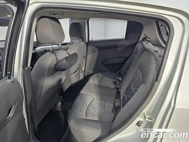 Chevrolet Spark 2012 1.0 автомат (гидро), миниатюра 9