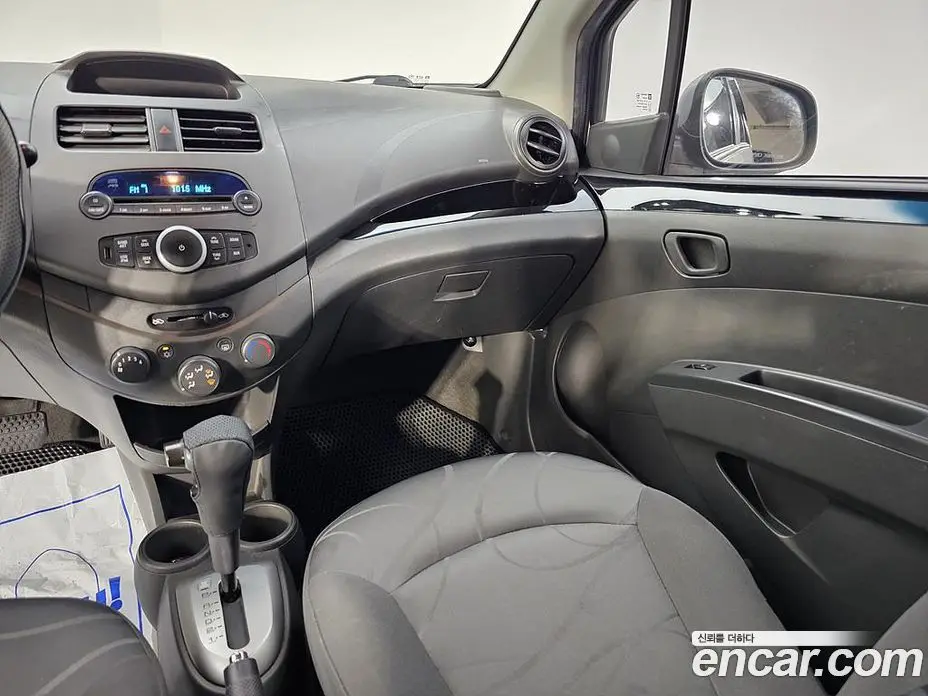 Chevrolet Spark 2012 1.0 автомат (гидро), фото 10