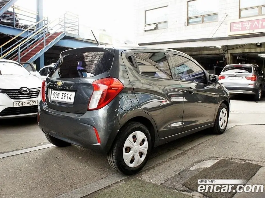 Chevrolet Spark 2019 1.0 автомат (гидро), фото 3