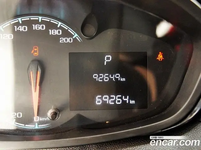 Chevrolet Spark 2019 1.0 автомат (гидро), миниатюра 8