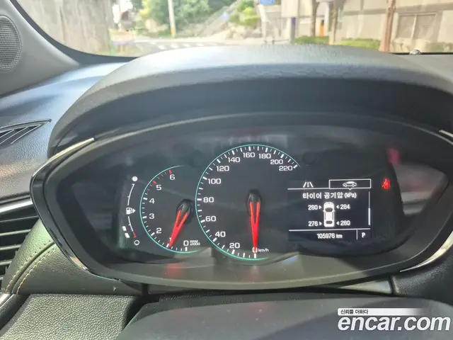 Chevrolet Trax 2017 1.6 автомат (гидро), миниатюра 7