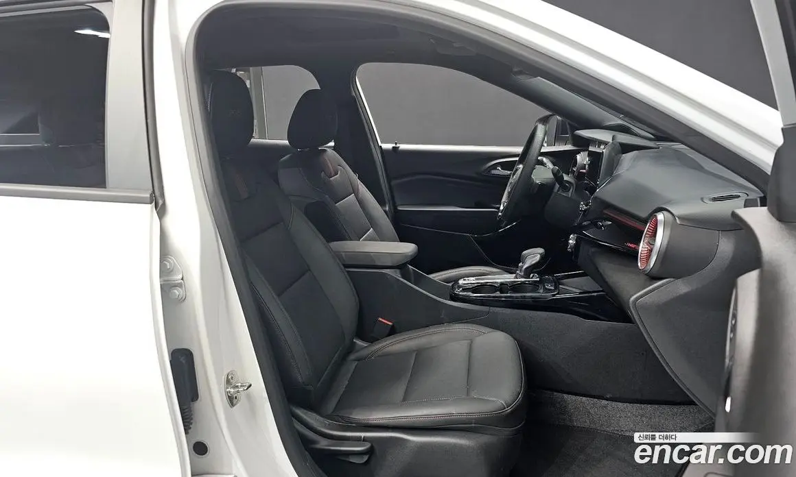Chevrolet Trax 2023 1.2 автомат (гидро), фото 12