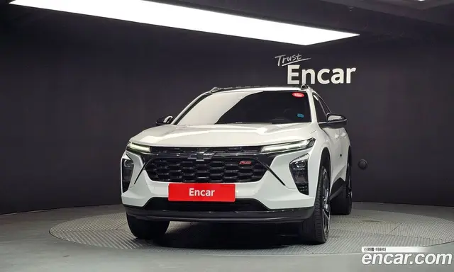 Chevrolet Trax 2023 1.2 автомат (гидро), миниатюра 3