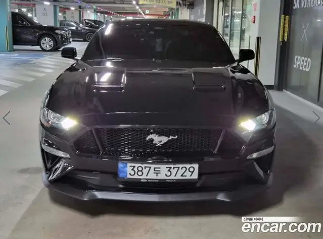 Ford Mustang 2022 5.0 автомат (гидро), миниатюра 2