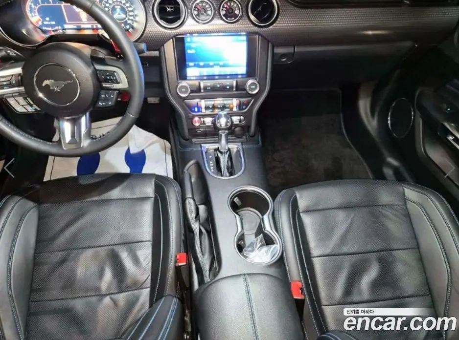 Ford Mustang 2022 5.0 автомат (гидро), фото 10