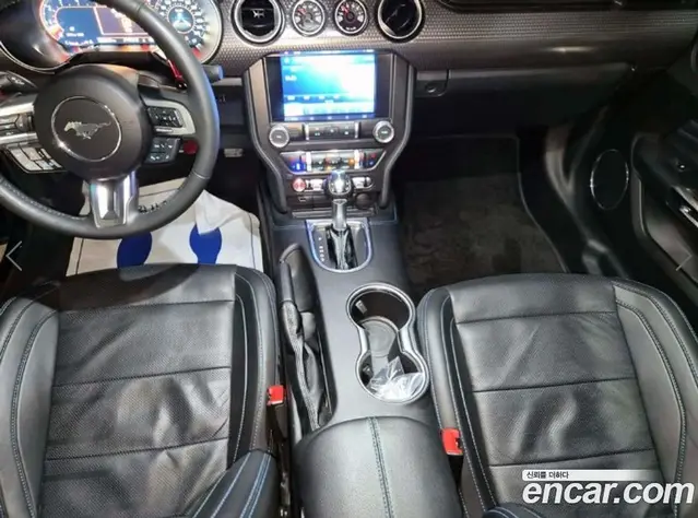 Ford Mustang 2022 5.0 автомат (гидро), миниатюра 10