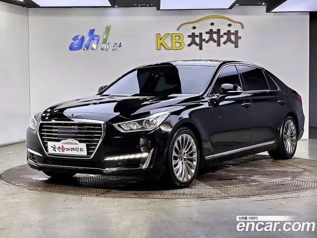 Genesis EQ900, 2016, 119 743 км
